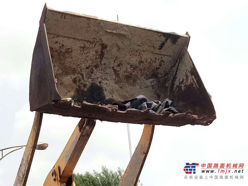 辽宁出售转让二手4000小时2006年鲁青重工ZL18D装载机
