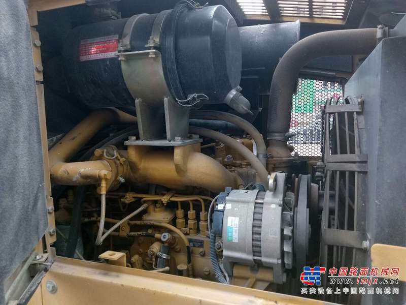辽宁出售转让二手3000小时2013年山工SEM618B装载机