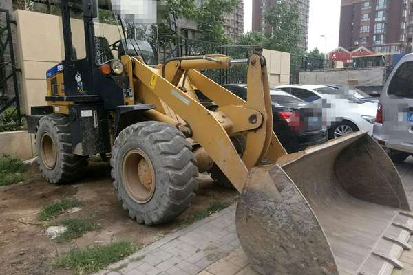 辽宁出售转让二手2000小时2013年山工SEM618B装载机