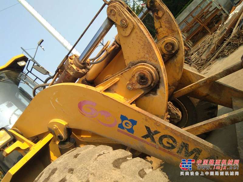 山西出售转让二手4000小时2011年厦工XG951III装载机