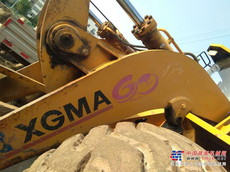 山西出售转让二手4000小时2011年厦工XG951III装载机