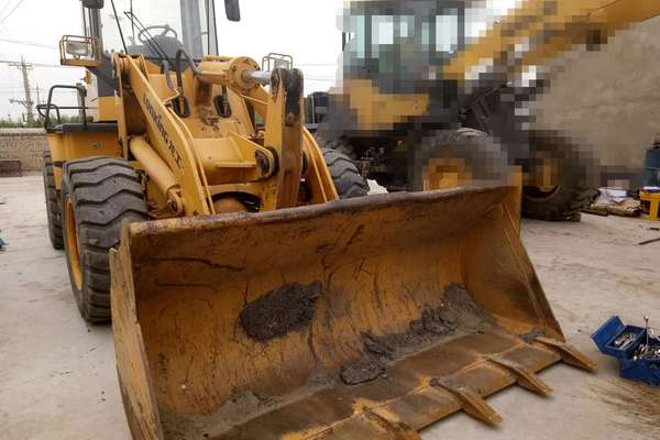 辽宁出售转让二手3500小时2011年龙工LG825装载机