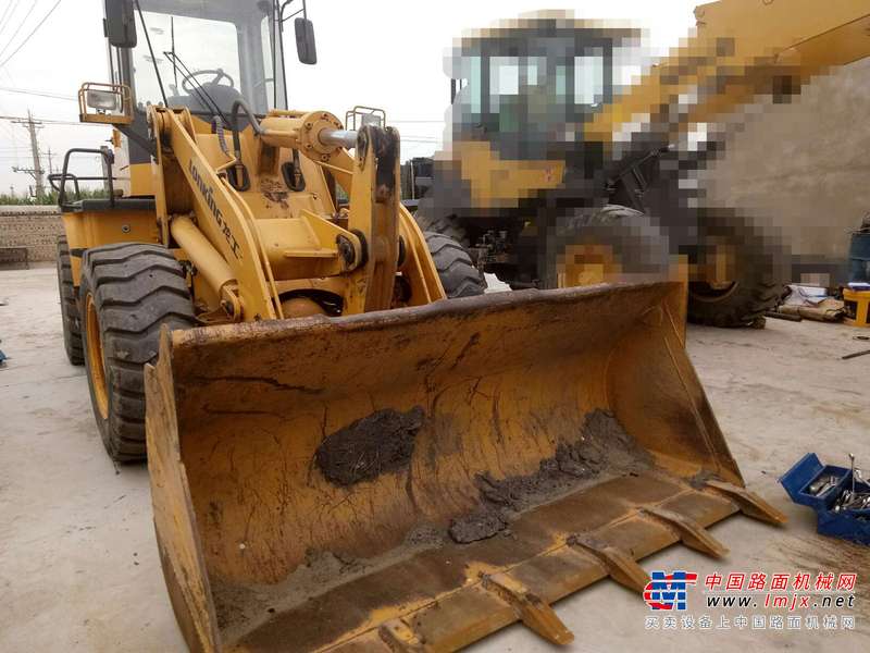 辽宁出售转让二手3500小时2011年龙工LG825装载机