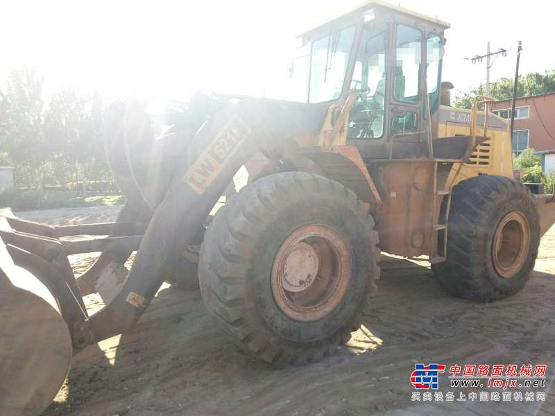 辽宁出售转让二手14000小时2007年徐工LW521F装载机