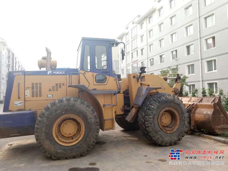 辽宁出售转让二手10000小时2007年龙工LG850装载机