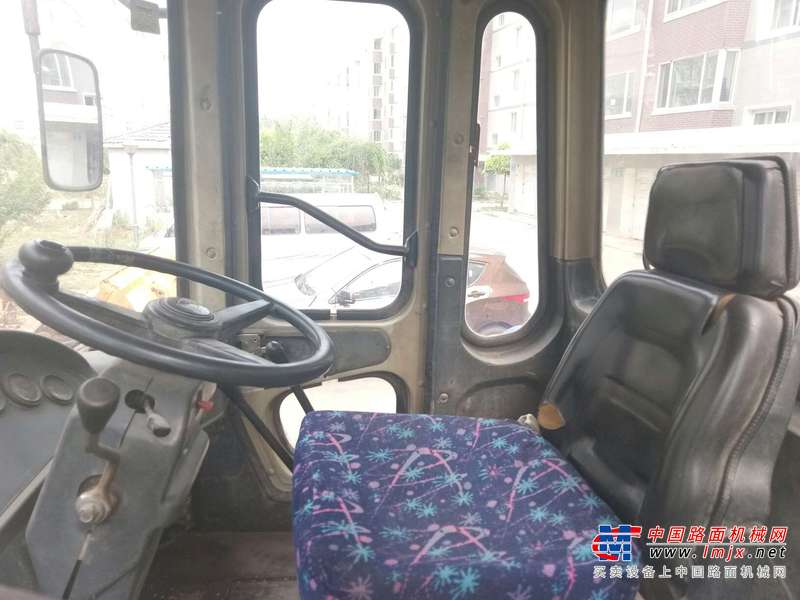 辽宁出售转让二手10000小时2007年龙工LG850装载机