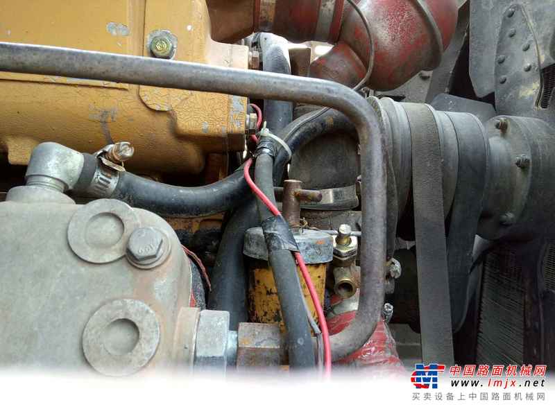 辽宁出售转让二手8500小时2010年龙工LG855装载机
