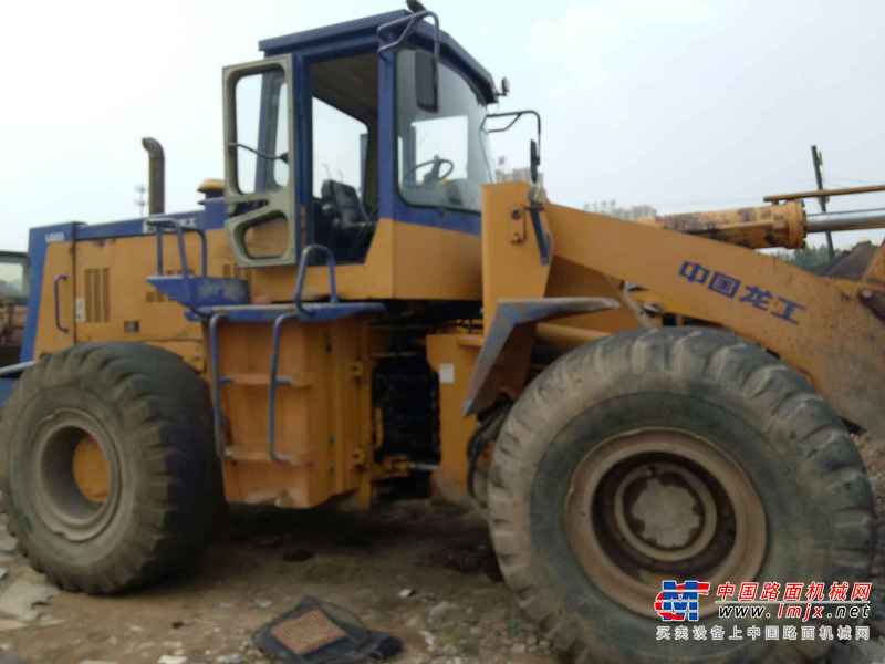 辽宁出售转让二手8500小时2010年龙工LG855装载机