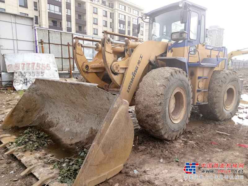辽宁出售转让二手4500小时2010年龙工LG850装载机