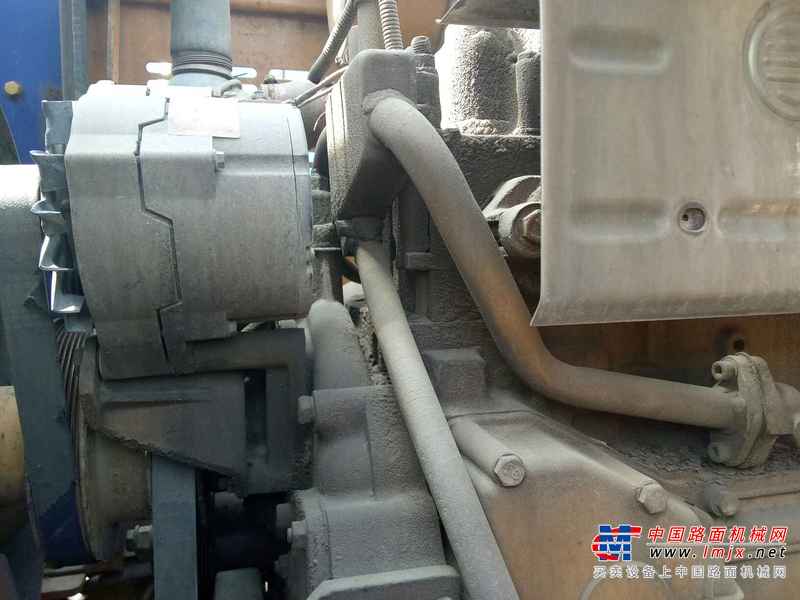 辽宁出售转让二手9000小时2010年龙工LG850装载机