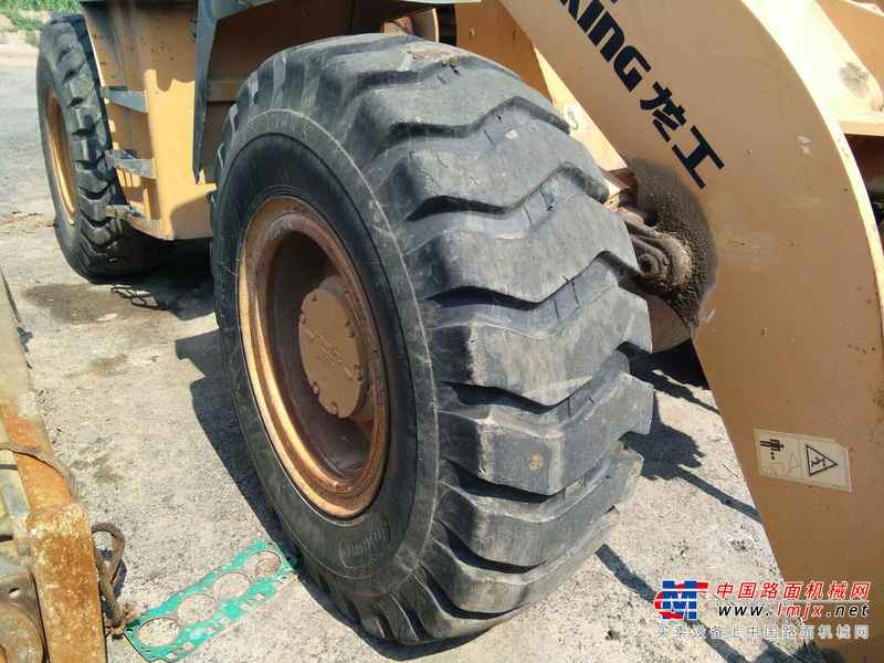 山西出售转让二手1500小时2014年龙工LG833装载机