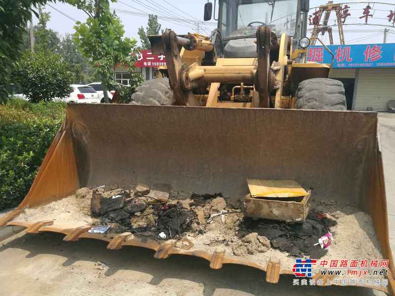 河南出售转让二手6900小时2010年厦工XG953装载机