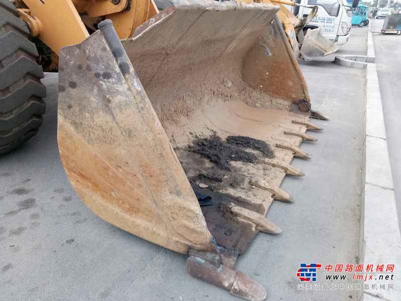辽宁出售转让二手12000小时2008年龙工LG855装载机