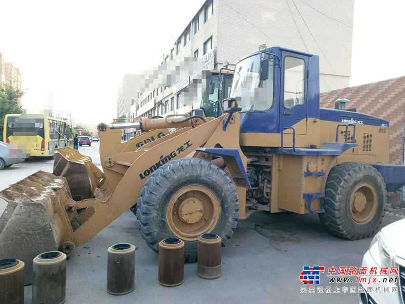 辽宁出售转让二手15000小时2008年龙工LG833装载机
