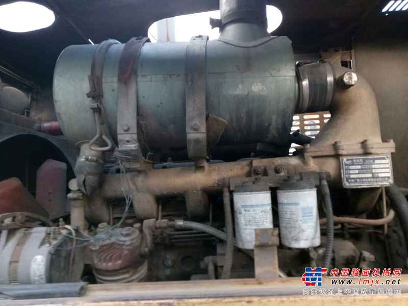 辽宁出售转让二手15000小时2004年龙工ZL30F装载机