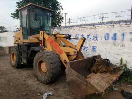 辽宁出售转让二手8000小时2006年鲁工A930装载机