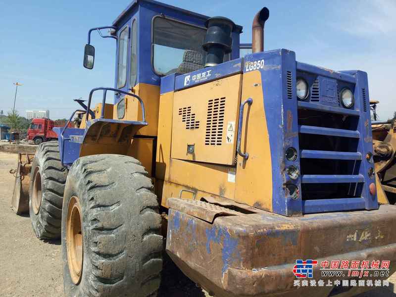 辽宁出售转让二手6000小时2009年龙工LG850装载机