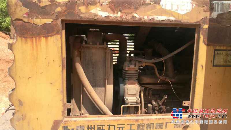 云南出售转让二手10000小时2010年实力元926D装载机