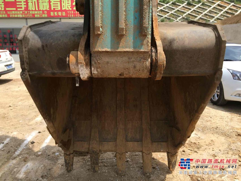 贵州出售转让二手6288小时2009年神钢SK260LC挖掘机