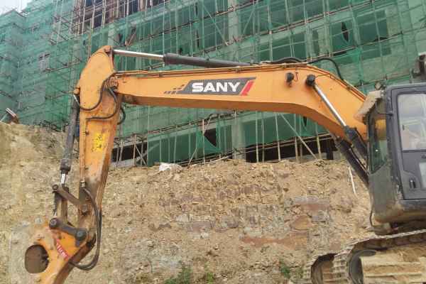 贵州出售转让二手4559小时2014年三一重工SY185C挖掘机