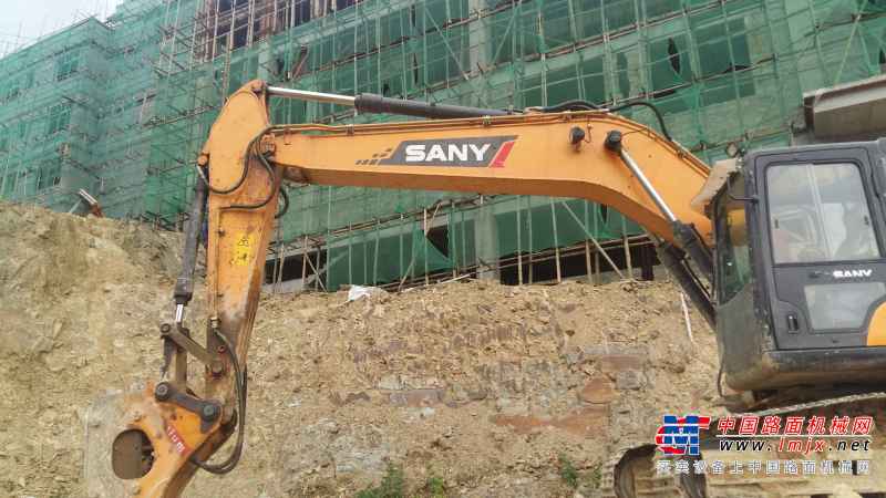 贵州出售转让二手4559小时2014年三一重工SY185C挖掘机