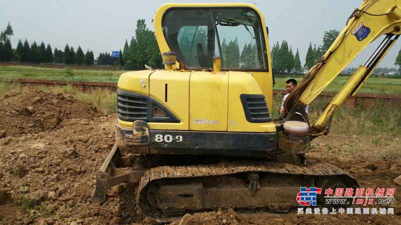 陕西出售转让二手1450小时2012年现代R60挖掘机