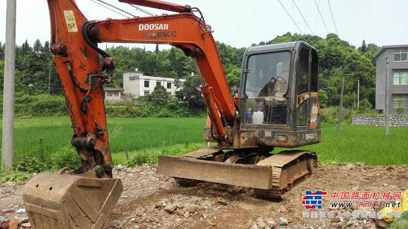 江西出售转让二手20000小时2007年斗山DX60挖掘机