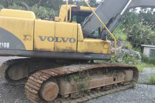 江西出售转让二手8000小时2011年沃尔沃EC210B挖掘机
