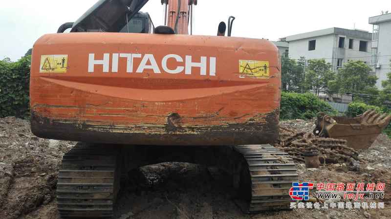 江西出售转让二手8000小时2010年日立ZX200挖掘机
