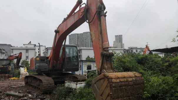 江西出售转让二手7000小时2011年日立EX200挖掘机
