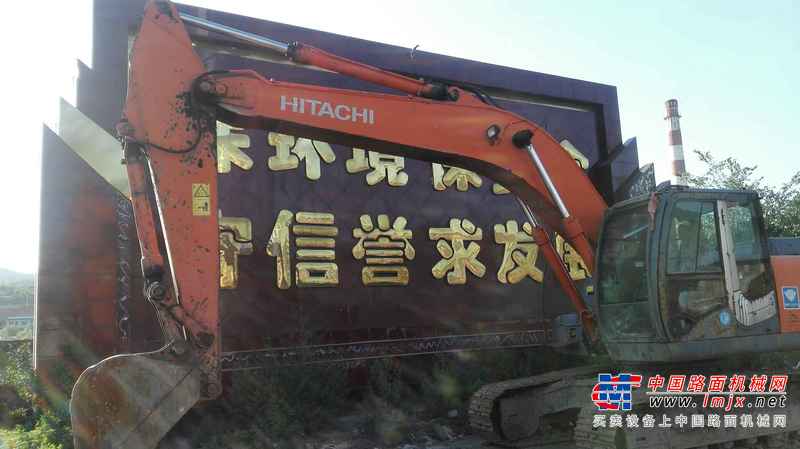 山西出售转让二手7000小时2008年日立ZX240挖掘机