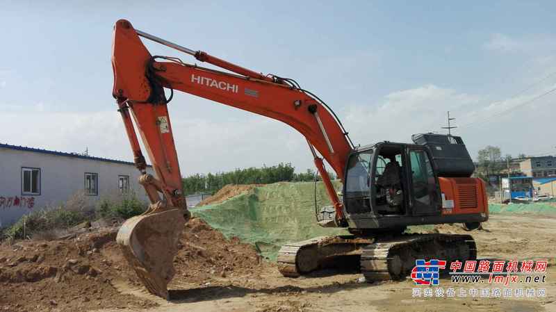 山西出售转让二手13972小时2009年日立ZX240挖掘机