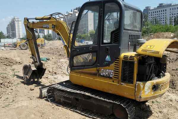 山西出售转让二手7000小时2008年卡特重工CT60挖掘机