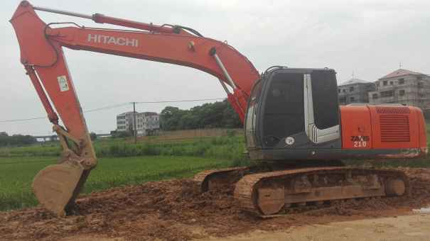 江西出售转让二手5700小时2011年日立ZX200挖掘机