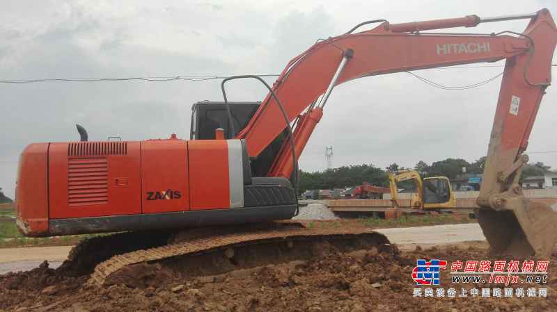 江西出售转让二手5700小时2011年日立ZX200挖掘机