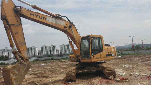 江西出售转让二手20000小时2006年现代R225LC挖掘机
