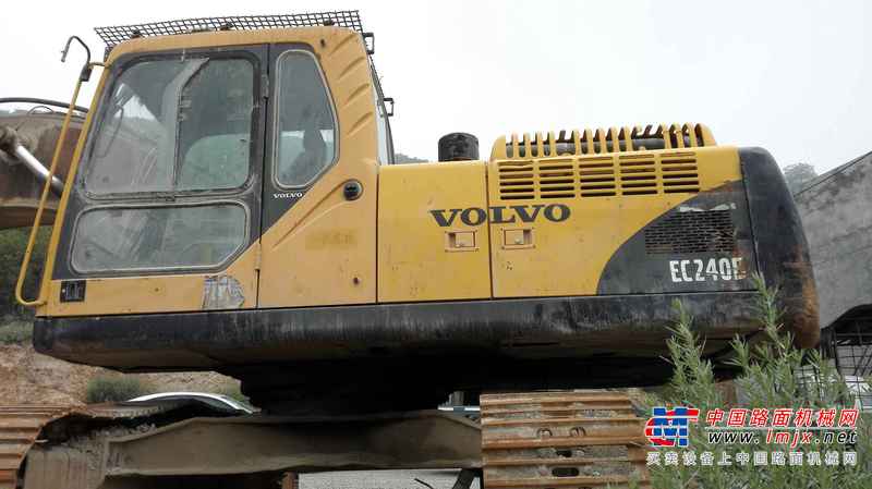 山西出售转让二手9130小时2008年沃尔沃EC240B挖掘机