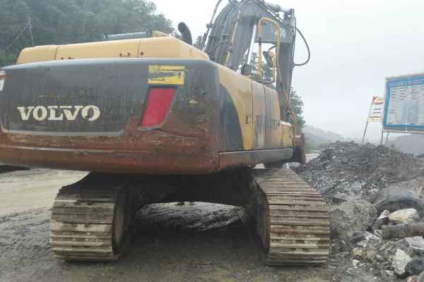 江西出售转让二手4000小时2012年沃尔沃EC210B挖掘机