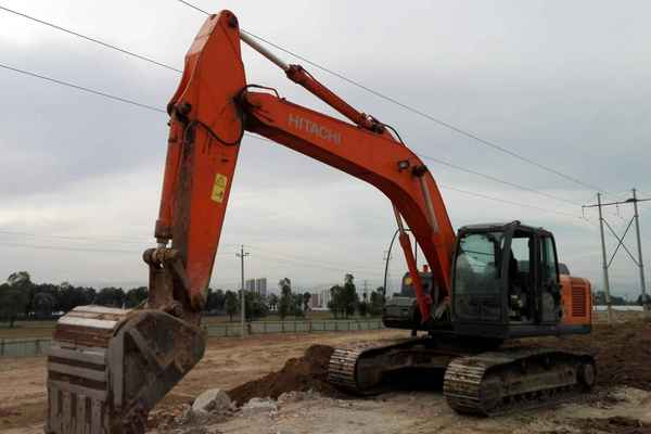 山西出售转让二手9585小时2008年日立ZX240挖掘机