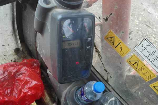 江西出售转让二手9000小时2009年日立ZX70挖掘机