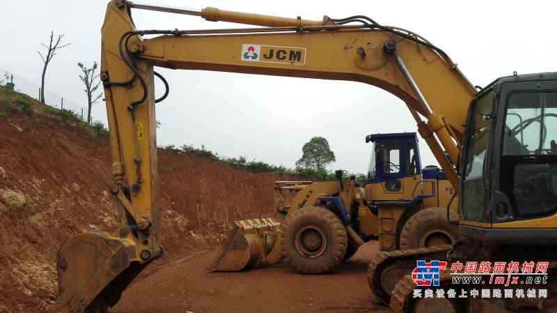 江西出售转让二手6000小时2011年山重建机JCM921D挖掘机