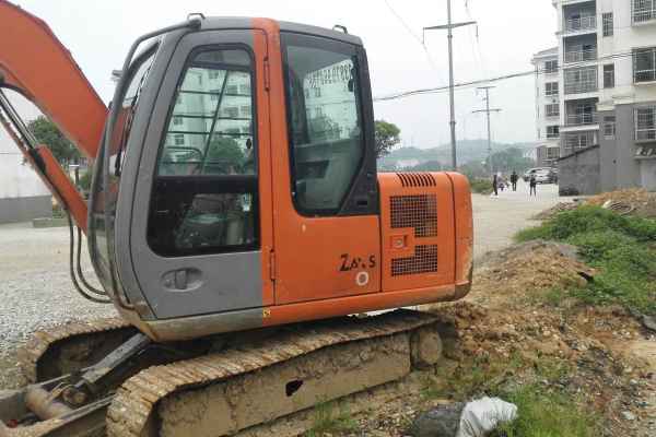 江西出售转让二手9000小时2012年日立EX60挖掘机