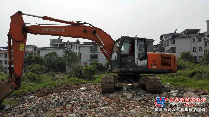江西出售转让二手8790小时2010年日立ZX200挖掘机