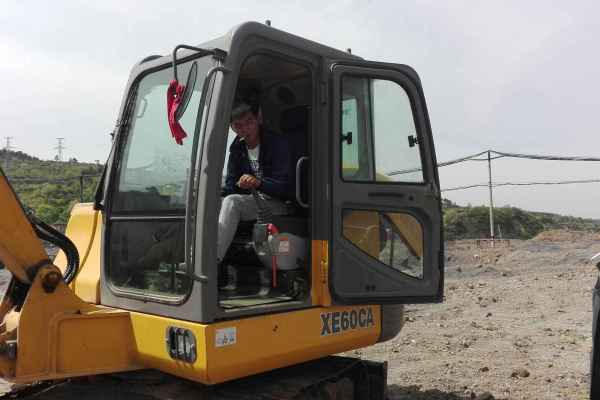 山西出售转让二手1700小时2012年徐工XE60CA挖掘机