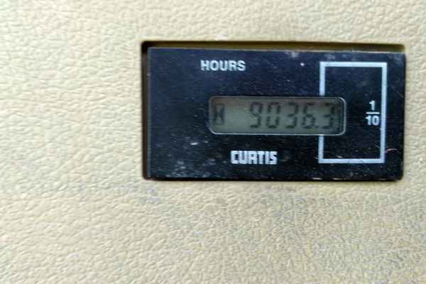 江西出售转让二手9890小时2011年斗山DH225LC挖掘机