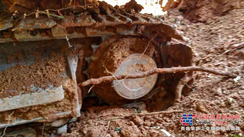江西出售转让二手5200小时2013年徐工XE85挖掘机