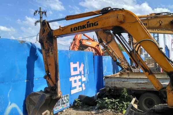 江西出售转让二手5090小时2012年龙工LG6065挖掘机