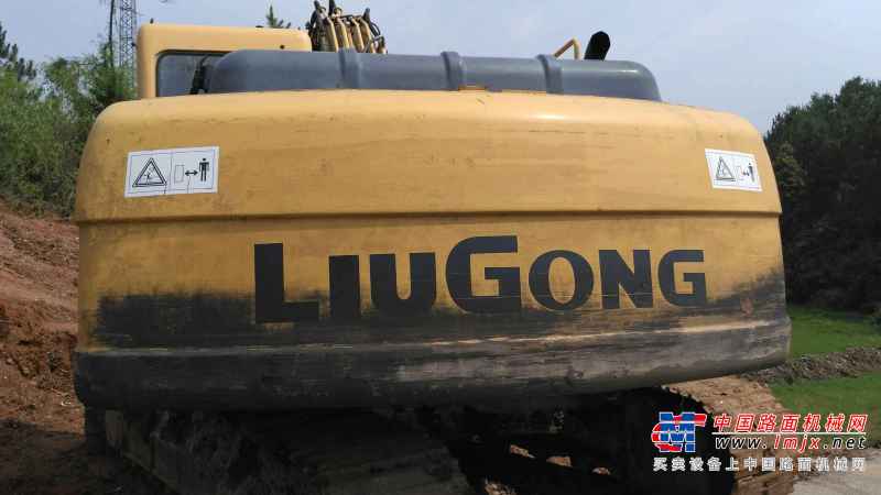 江西出售转让二手8000小时2010年柳工CLG920D挖掘机