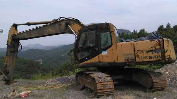 江西出售转让二手16000小时2004年三一重工SY200C挖掘机