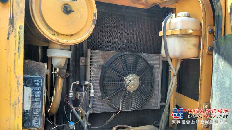 江西出售转让二手9800小时2009年现代R110挖掘机